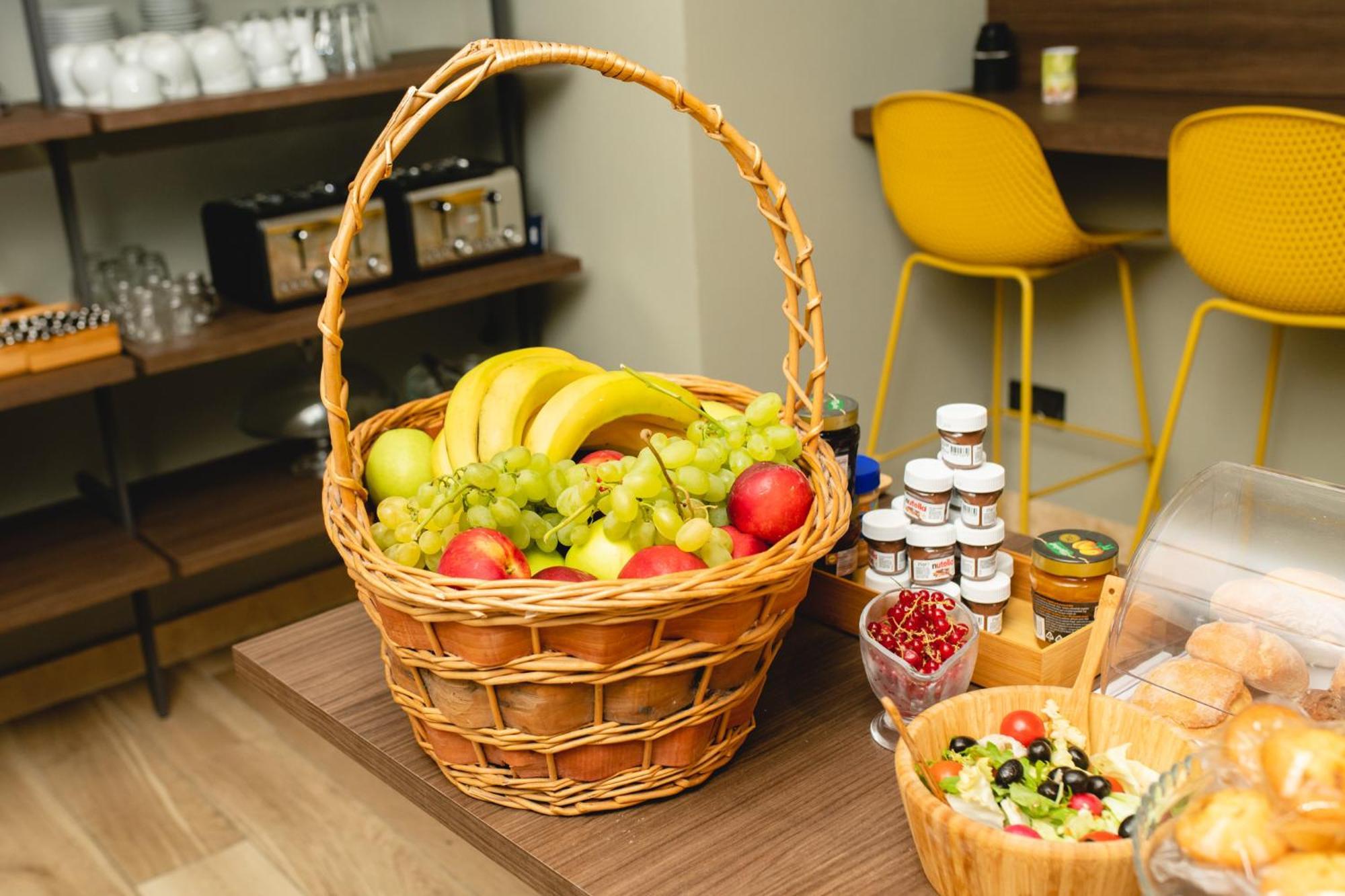 Privilege Suit Sliema Luaran gambar